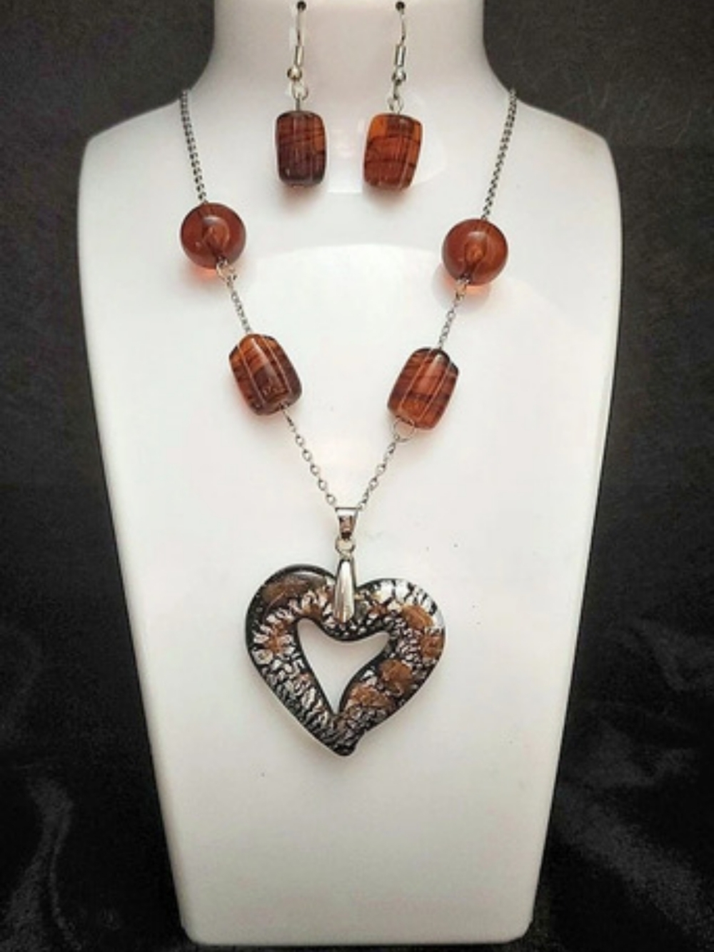 Brown & Black Heart Pendant Jewelry Set